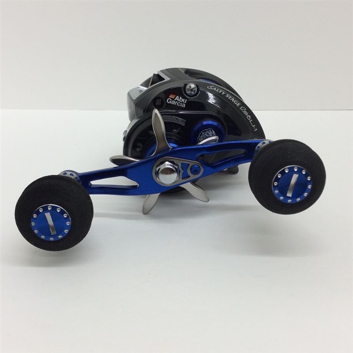 【2025年】お歳暮ギフト 中古品】【ランク：B】アブ・ガルシア Salty Stage REVO LJ -1 リール