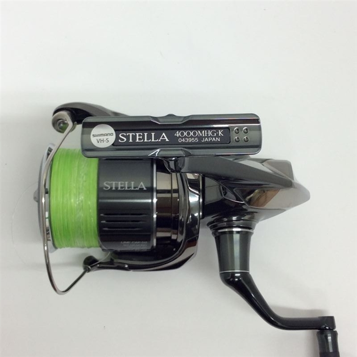 【美品】シマノ SHIMANO 22ステラ STELLA 4000MHGおまけ付 新品未使用シマノ 22 ステラ 4000MHG