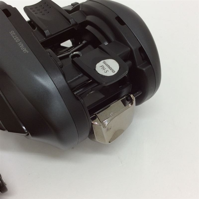 中古品】【ランク：AB】シマノ 17エクスセンスDC 右XG【返品不可
