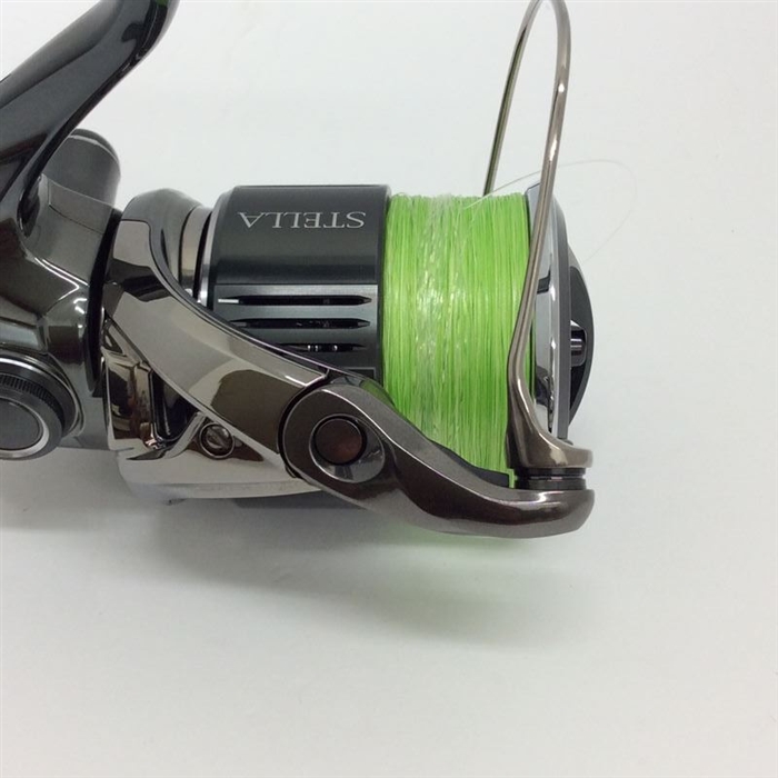 中古品】【ランク：S】シマノ 22ステラ 4000MHG【返品不可