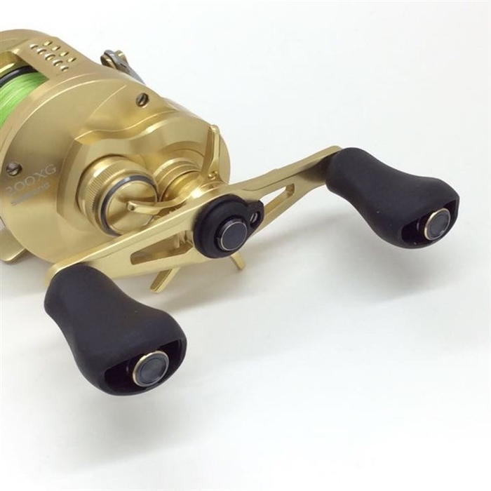 中古品】【ランク：B】シマノ 22カルカッタコンクエスト 200XG