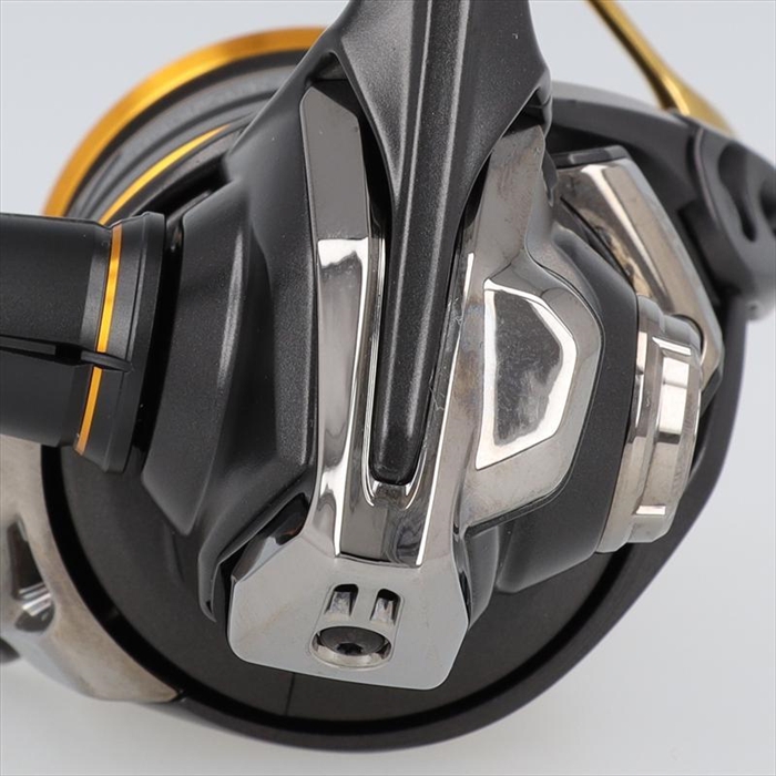 中古品】【ランク:A】シマノ 21ソアレXR C2000SSPG【返品不可】 - 釣具