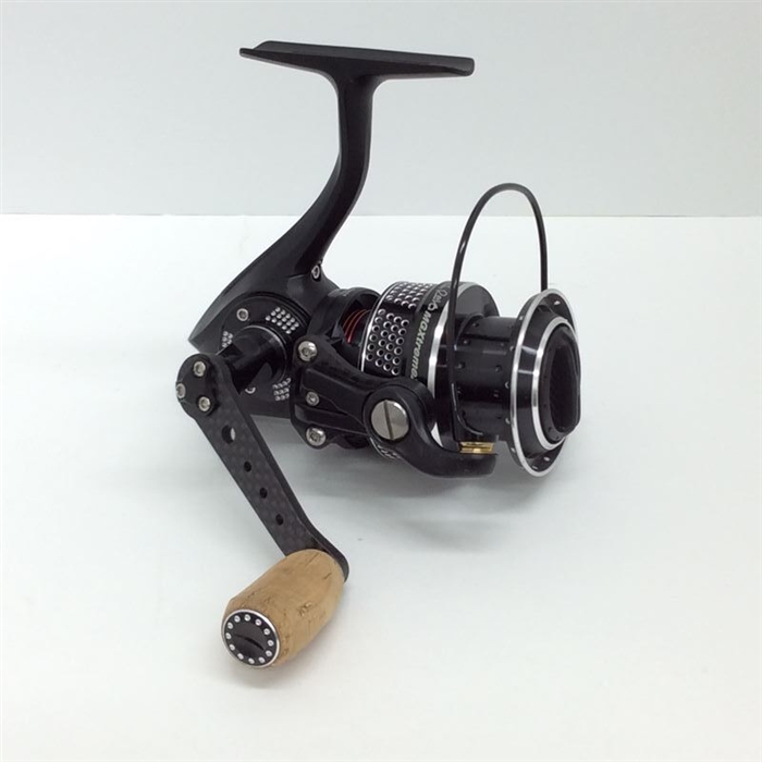 中古品】【ランク：B】アブ・ガルシア REVO MGXtreme 2500MSH【返品