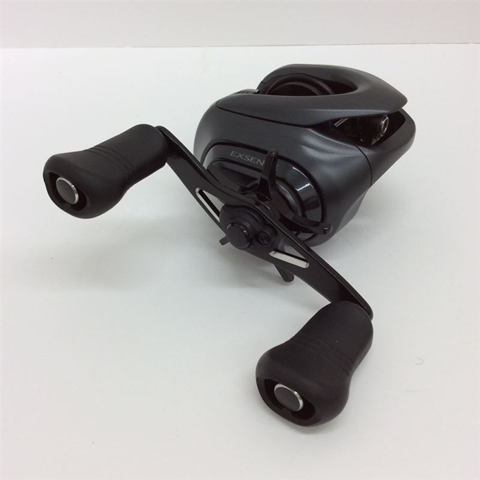 中古品】【ランク：AB】シマノ 17エクスセンスDC 右XG【返品不可