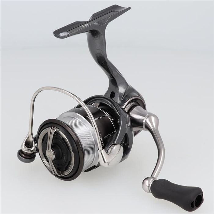 中古品】【ランク:A】ダイワ 24ルビアス SF2000SS-H【返品不可