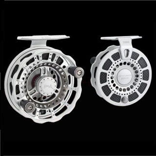 黒鯛工房 ヘチリミテッド88W-ST チタンシルバー【希少生産終了　人気モデル】 THEヘチリミテッド88W